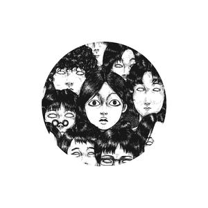 我被八个男人玩到早上H
