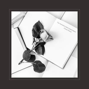 我被八个男人玩到早上H
